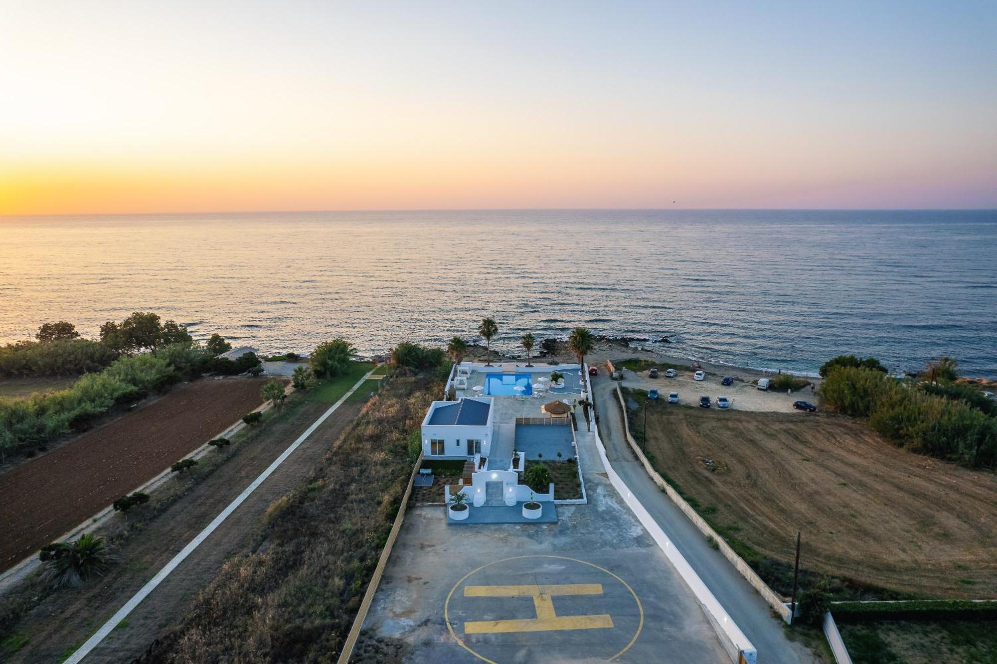 Thalasses Adelianos Kampos Exterior photo